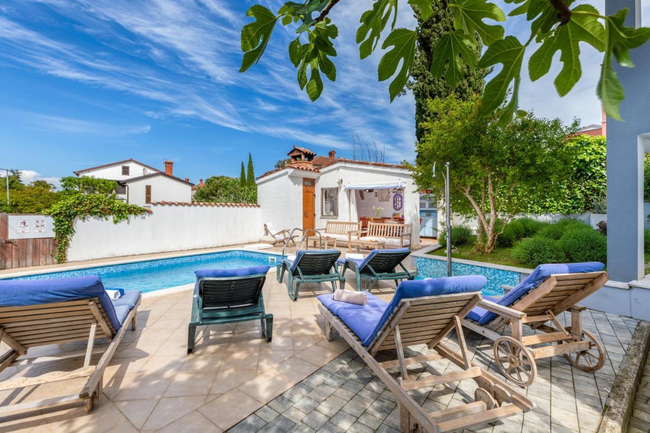 Nature & Sea Holiday Home With Pool Pula Bagian luar foto