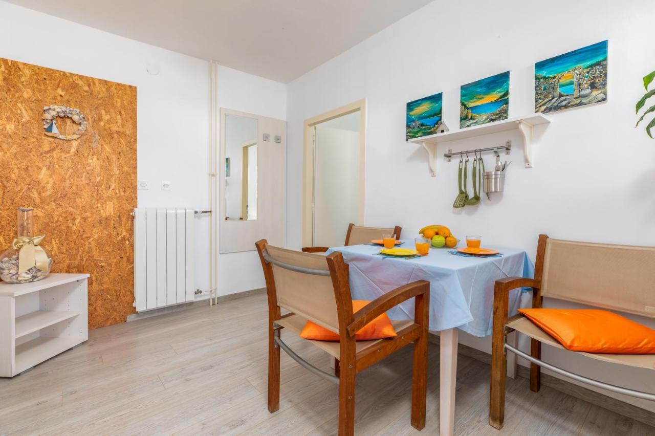 Nature & Sea Holiday Home With Pool Pula Bagian luar foto